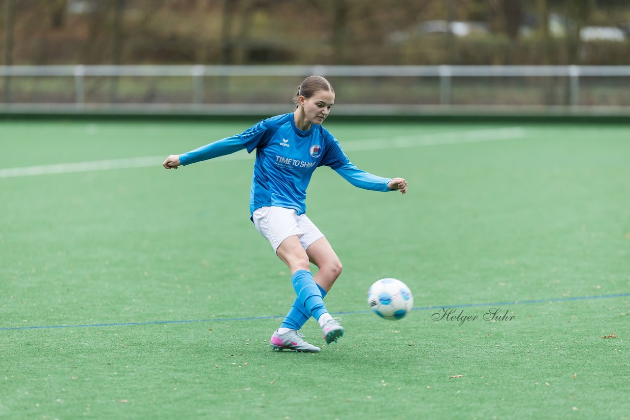 Bild 323 - wBJ VfL Pinneberg - Eimsbuettler TV2 : Ergebnis: 3:5